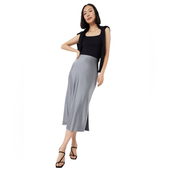 Old Navy Women’s High Waisted Storm Cloud Midi Slip Skirt Pull On Summer 3X - Picture 1 of 10